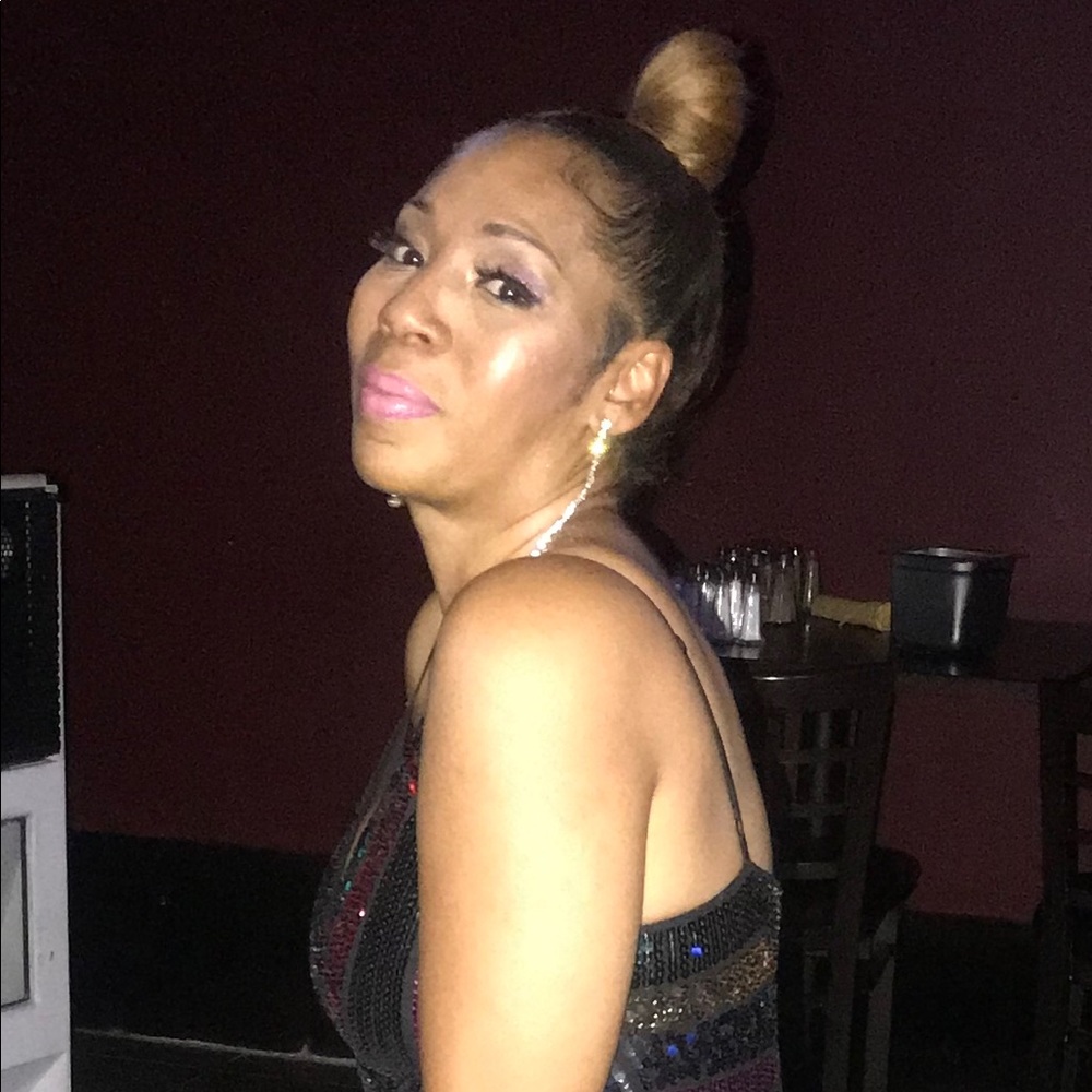 Meet your Posher, Janine